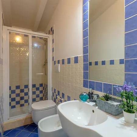 Villino Esse, Libero Su 4 Lati Piu Dependance Nel Cuore Della Versilia فيلة *