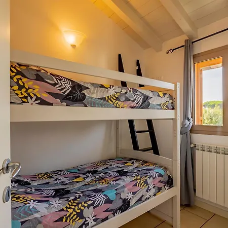 Villa Villino Esse, Libero Su 4 Lati Dependance Nel Cuore Della Versilia