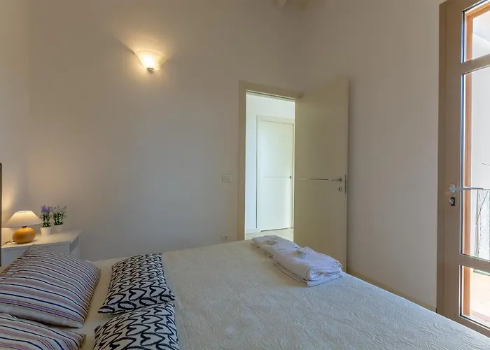 Villino Esse, Libero Su 4 Lati Piu Dependance Nel Cuore Della Versilia ヴィラ *