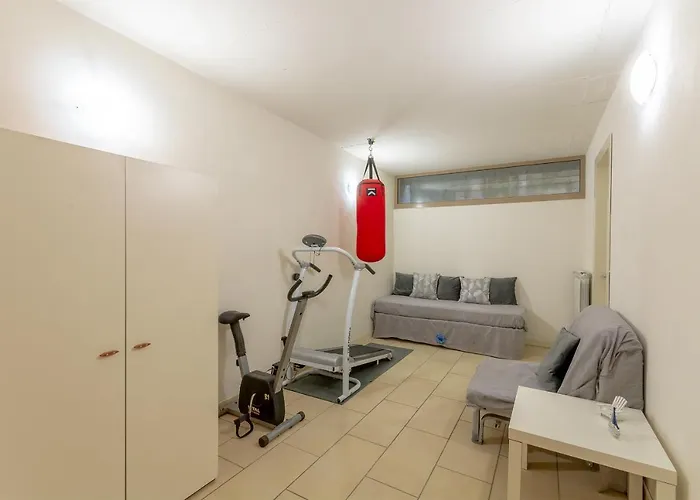 Villa Villino Esse, Libero Su 4 Lati Piu Dependance Nel Cuore Della Versilia