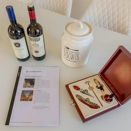 Villa Villino Esse, Libero Su 4 Lati Piu Dependance Nel Cuore Della Versilia