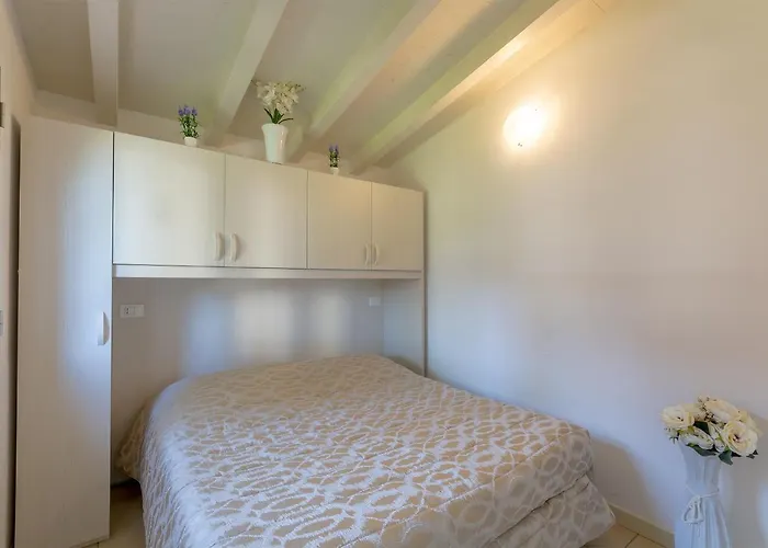 Villa Villino Esse, Libero Su 4 Lati Piu Dependance Nel Cuore Della Versilia